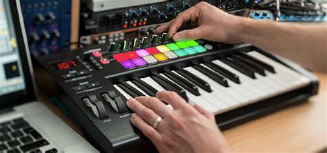 Novation Launchkey Mkii Mk Midi Usb Controller Keyboard Velocity