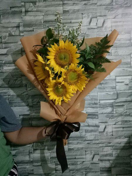 Jual Buket Bunga Matahari Asli Fresh Hand Bouquet Hadiah Ulang Tahun