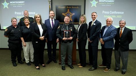 Montgomery County Sheriffs Office Gets Accreditation Award