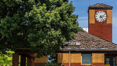 Featured Background Old Town Lenexa City Of Lenexa Ks