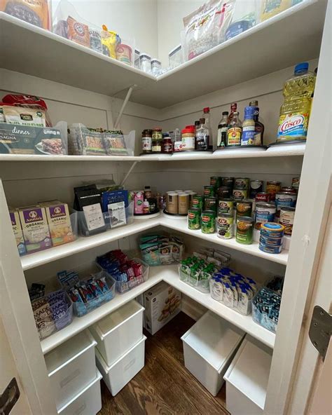 20 Clever Pantry Closet Ideas