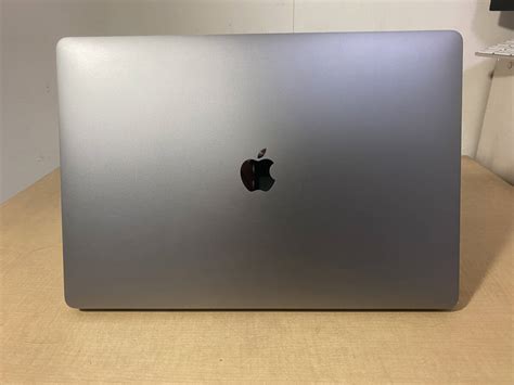 Yahooオークション 【109】apple Macbook Pro 16 Inch 2019 スペー