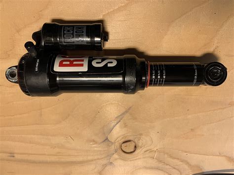 Rockshox Super Deluxe Bikemarkt Mtb News De