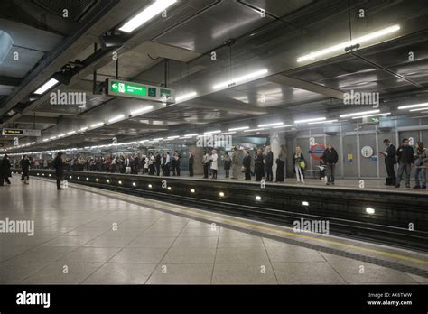 London Underground Westminster Tube Station Stock Photo Alamy