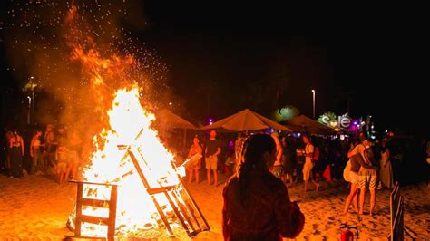 FESTIVIDADES EN CASTELLÓN Los chiringuitos de las playas de Castelló