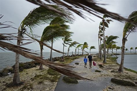 Storm In Florida Today 2025 - Leesa Kalina