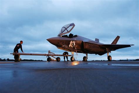 U.S. Air Force Declares First Squadron of F-35 Jets Combat-Ready - NBC News