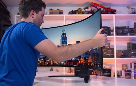 Corsair Xeneon Flex 45 Review Bendable OLED TechSpot