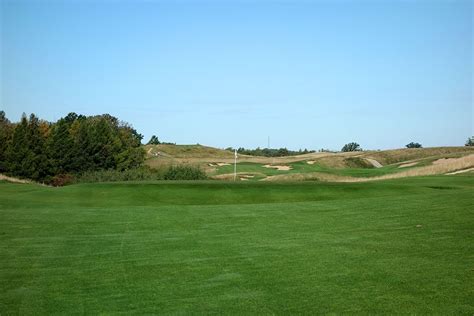 Erin Hills Golf Course (Hartford, Wisconsin) | GolfCourseGurus