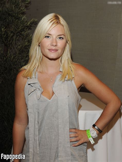 Elisha Cuthbert Nude Leaks Photo Fapopedia