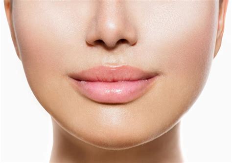 12 Easy Tips For Soft Smooth Kissable Lips