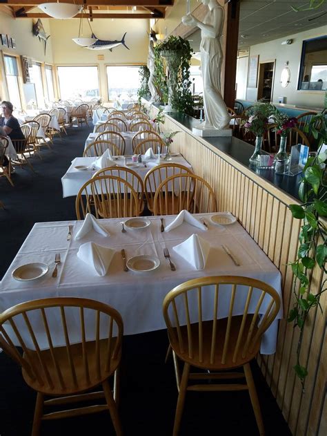 The Tides Wharf And Restaurant 835 Bay Hwy Bodega Bay Ca 94923 Usa