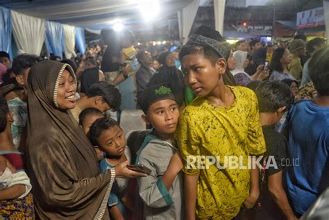 Blusukan Gibran Ke Kawasan Padat Penduduk Penjaringan Republika Online