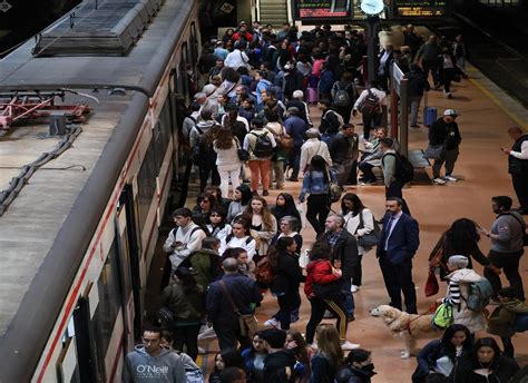 Los Nuevos Abonos Gratuitos De Renfe Entrar N En Vigor El Pr Ximo Lunes