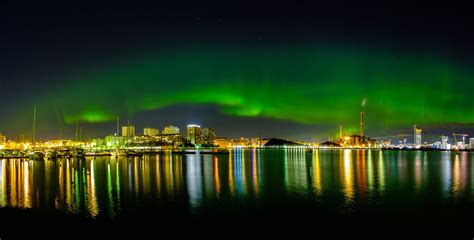 Northern lights over Helsinki — AAPOD2.COM