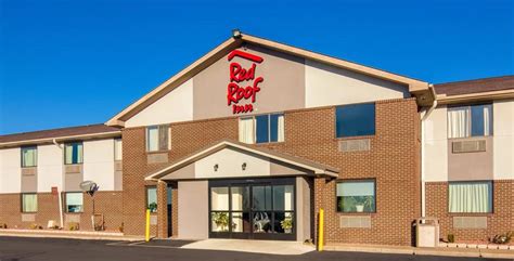 Budget, Pet Friendly Hotel in Greensburg, PA 15601 | Red Roof Inn