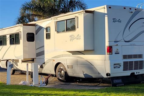 2004 National RV Tropi Cal T396 Sterling Edition In Arroyo Grande CA