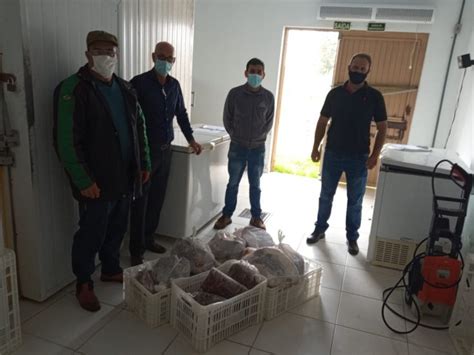 IFFar de Alegrete faz doação de quase 4 mil quilos de carne bovina