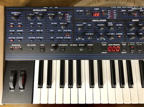 Dave Smith Instruments Ob Analog Synthesizer United