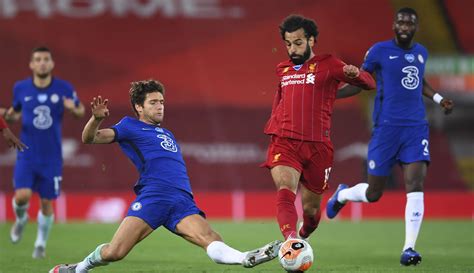 Foto Liverpool Hajar Chelsea Di Anfield Stadium Foto