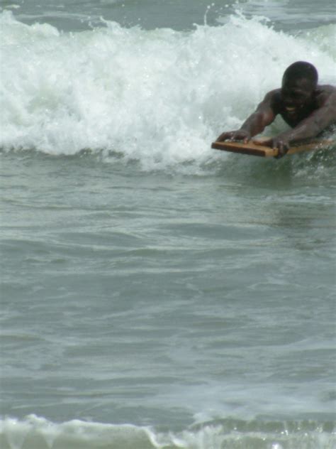 Ghana images - Kokrobite Beach - The Meandering Gullbad Nogbee