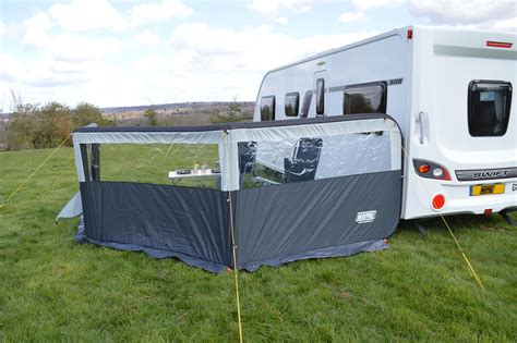 Maypole 3 Panel Air Windbreak Single Point Windbreaks