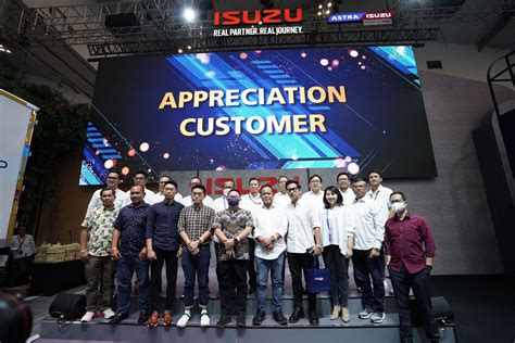 Astra Isuzu Berikan Apresiasi Kepada Konsumen Loyal Astra Isuzu