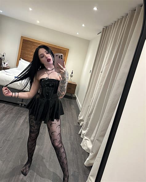 Vici Vail - Vici Vail added a new photo.