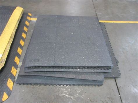 Machines Used | Interlocking Anti-Fatigue Floor Mats