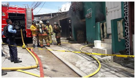 Incendio De Grandes Proporciones Consume Una Vivienda En Comayag Ela