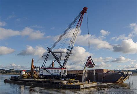 Port Of Grays Harbor Maintenance Dredge