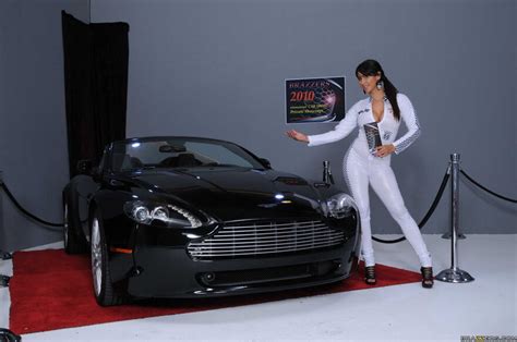 Isis Love Car Show 0290 Porn Pic