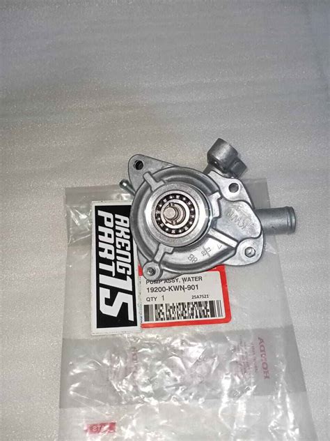 Water Pump Assy KWN Vario 125 Fi Old Vario 125 Esp Vario 150 Esp PCX