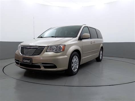 Autos Chrysler Town Country Touring Minivan 2015 usados KAVAK México