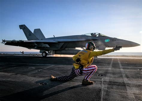 U.S. Navy: F/A-XX Delay Forced By Congressional Budget Caps - HSToday