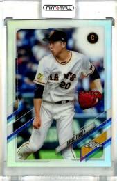 ミントモール MINT 池袋店 2021 Topps Chrome NPB 巨人 戸郷翔征 Base Refractor