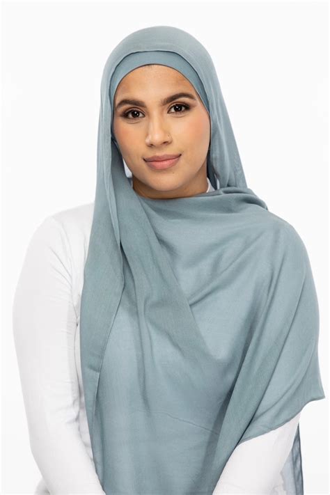 Modal Hijab Sets Demure Hijabs