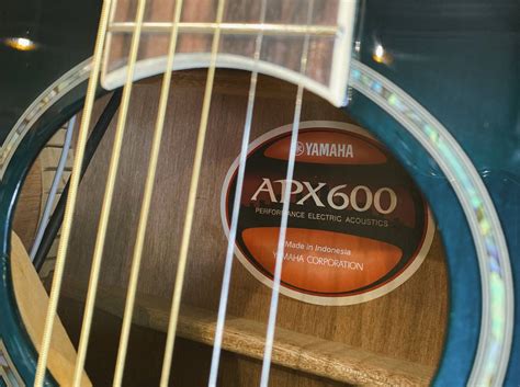 Yamaha APX600 Acoustic-Electric Guitar, Oriental Blue Burst | Anson ...