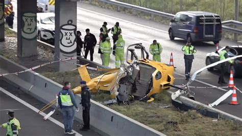 Un helicóptero se estrella en plena M 40 de Madrid