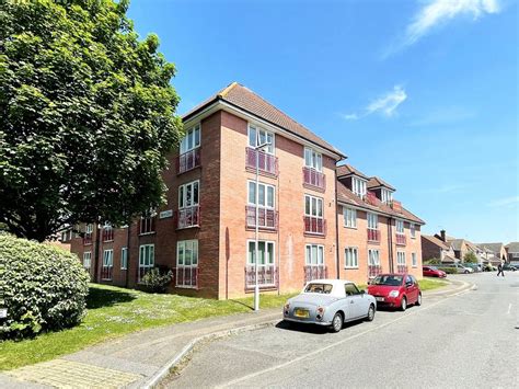 1 Bed Flat For Sale In Hayton Court Chestnut Walk Worthing West