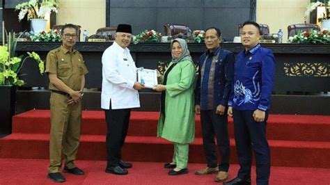 Wali Kota Solok Sampaikan Nota Penjelasan Perubahan APBD Tahun 2023