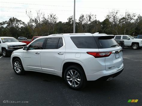 2018 Iridescent Pearl Tricoat Chevrolet Traverse High Country Awd