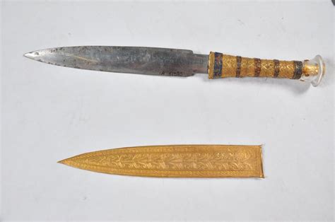 Researchers Say King Tut’s Dagger Was Made From a Meteorite | HISTORY