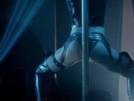 Beautiful Twisted Nude Pics Page 1