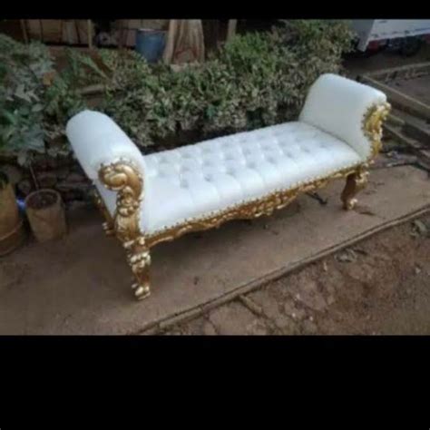 Jual Stool Syahrini Kursi Pelaminan Sofa Pengantin Kursi