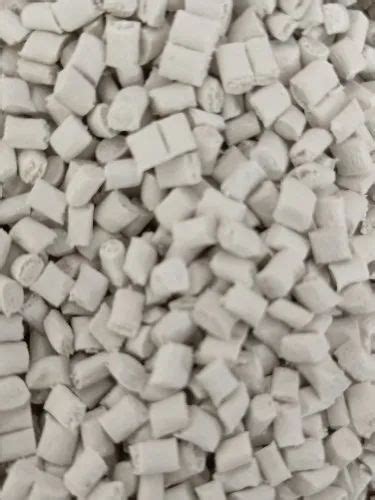 White Pbt Granules Non Fr For Plastic Industry Packaging Size Kg