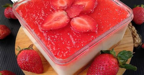 Resep Simple Strawberry Cheesecake Dessert Box Oleh Angken Keenan Cookpad