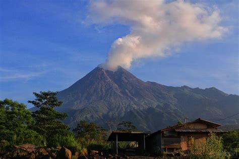 Merapi 11 Kali Erupsi Eksplosif Ini Penjelasan BPPTKG Yogya GudegNet