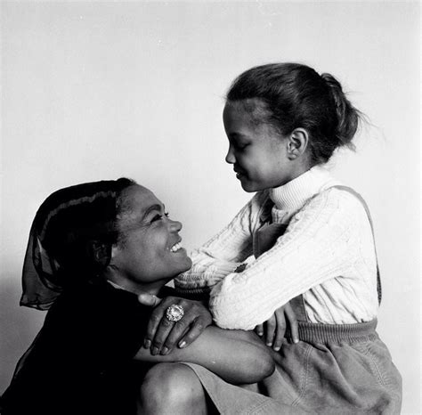 Eartha Kitt With Her Daughter Kitt Mcdonald In The Eclectic Vibes