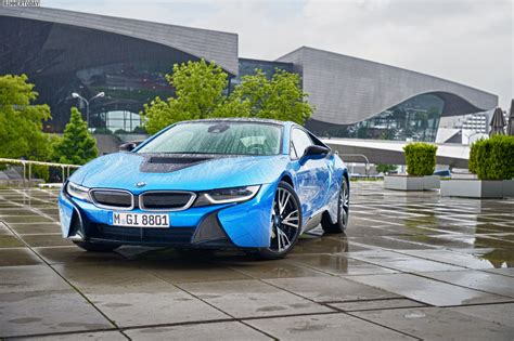 Photoshoot Bmw I8 In Protonic Blue